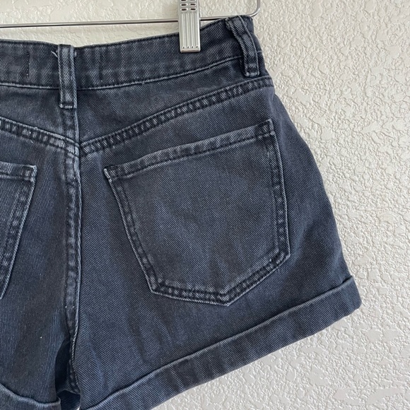 PacSun | Charcoal cuffed denim mom short high rise jean size 24 - Picture 7 of 8